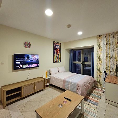 Super Host At Highest Residential Tower In The World, Private Rooms In A Shared Apartment Dubai Bagian luar foto