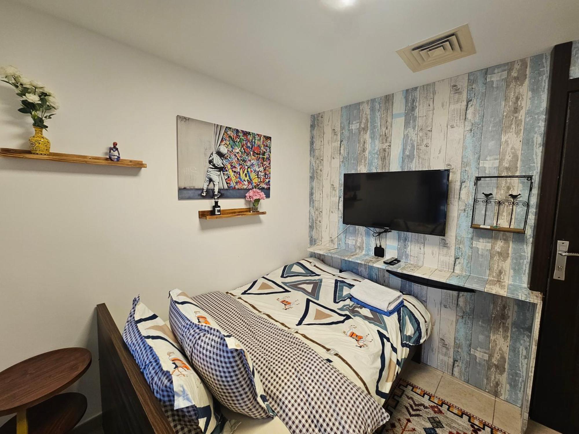 Super Host At Highest Residential Tower In The World, Private Rooms In A Shared Apartment Dubai Bagian luar foto