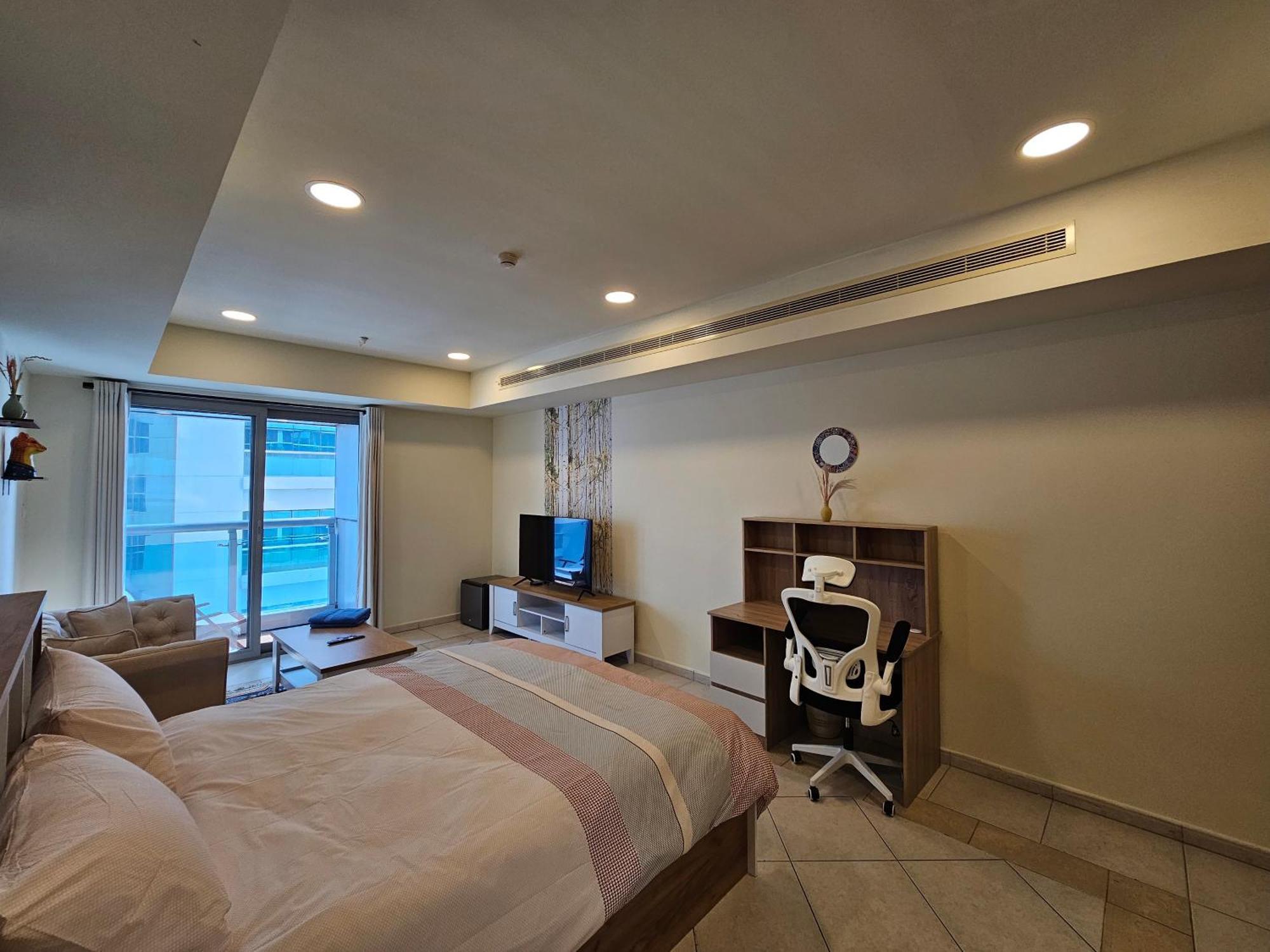 Super Host At Highest Residential Tower In The World, Private Rooms In A Shared Apartment Dubai Ruang foto
