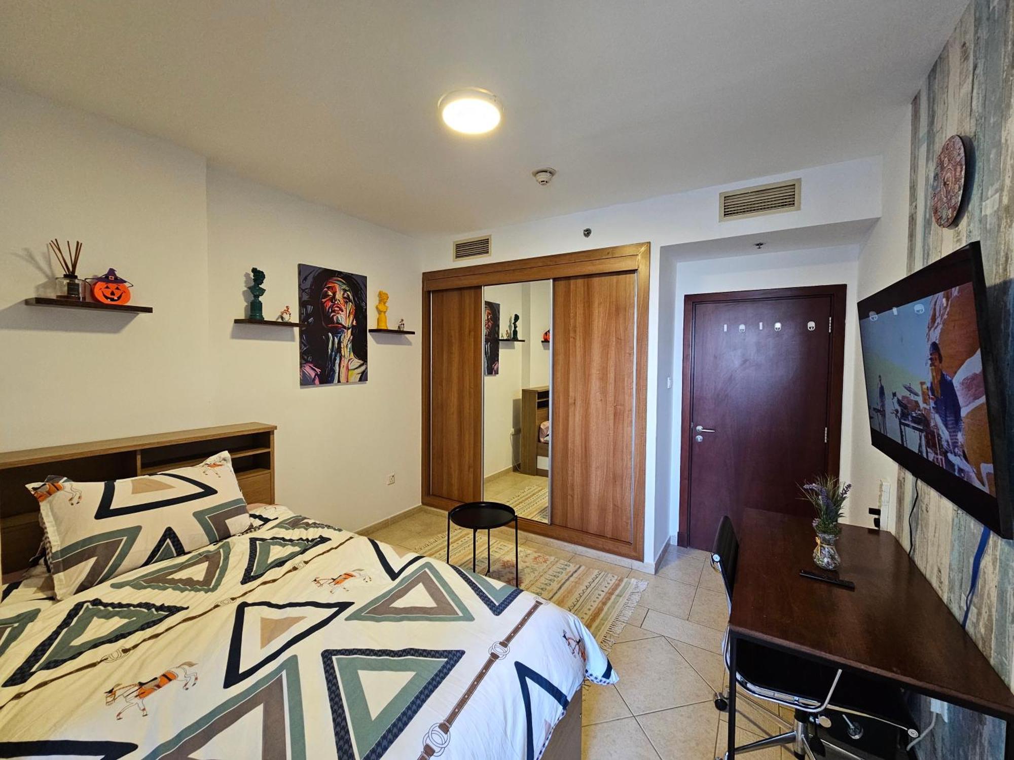 Super Host At Highest Residential Tower In The World, Private Rooms In A Shared Apartment Dubai Ruang foto